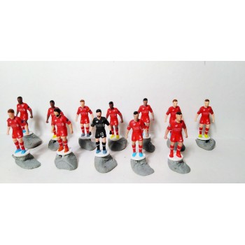 Subbuteo Andrew Table Soccer Liverpool Champions League 2018-19 with no bases no box only 12 figures